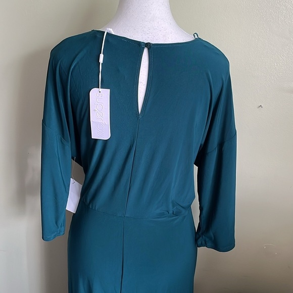 SuperFoxx Teal Faux Wrap pleated front stretch 3/4 sleeve jumpsuit - Picture 6 of 17